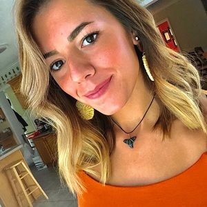 Meet your Posher, Colby